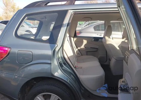 2012 Subaru Forester 2.5X из США, поврежденный, VIN JF2SHBBC9CH438642